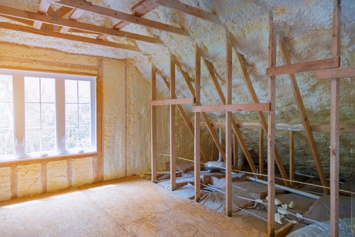 atticimg-thermal-insulation-a-new-house-under-the-roof-of-a-2023-11-27-05-33-12-utc-Medium.jpg
